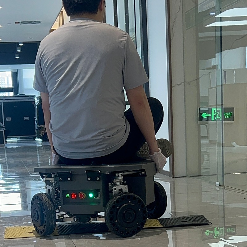 Robot Keamanan Otonom, Robot P - Robot Chassis ulasan dan harga